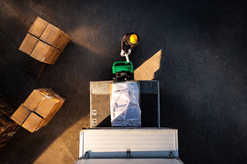 Tra logistica e pianificazione: come assicurare forniture tessili affidabili nel tempo